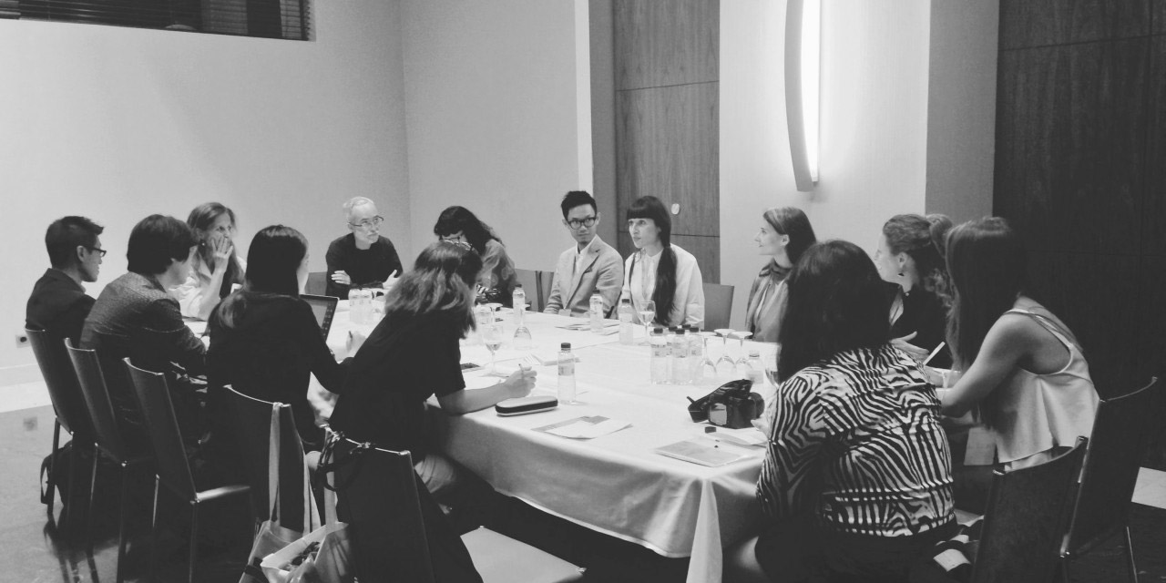 Paradoxes of Video Art Transmission and Circulation in the Digital Era