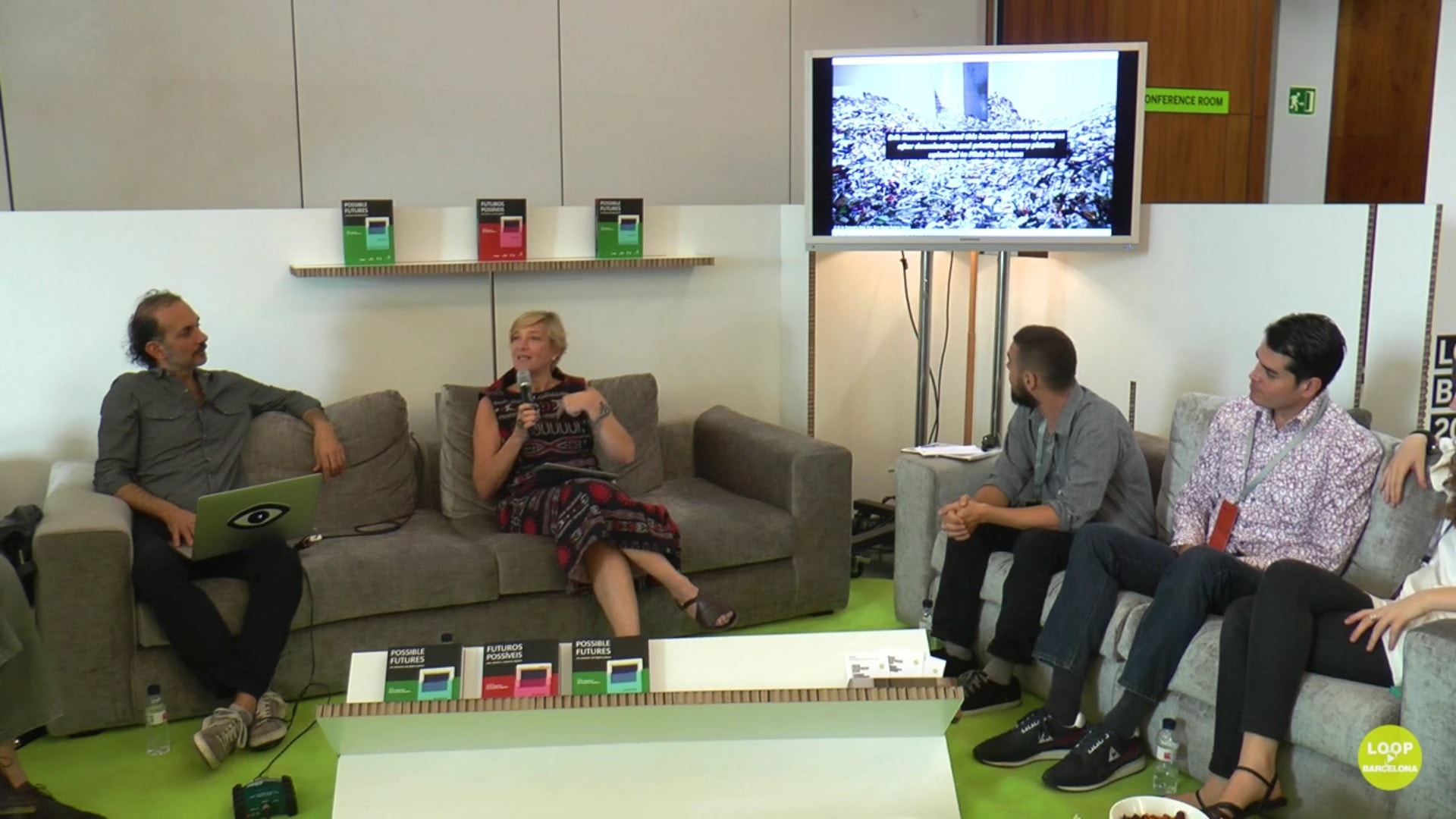 ‘An Aperitivo with the alt[AV] Group’ – Giselle Beiguelman and Lucas Bambozzi in conversation with Demetrio Portugal