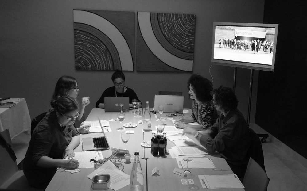 An overflowed and intangible factory