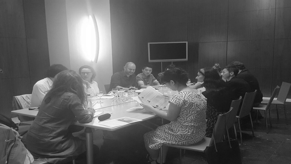 Where are you coming from? Identity Boundaries and the Moving Image