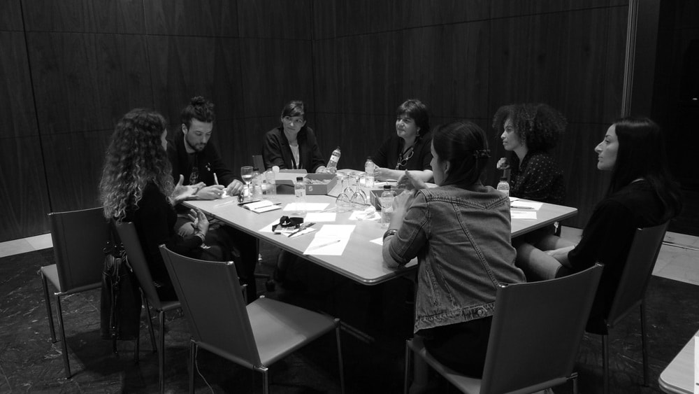 Work: organizational Models and Concepts of Work in Film and Art