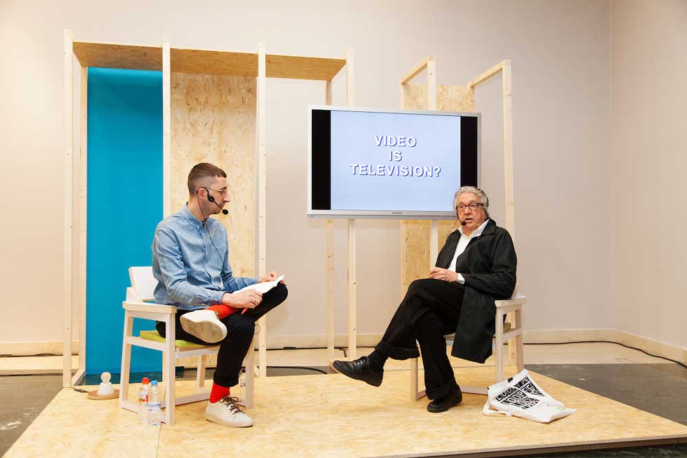 LOOP Talks 2017: Muntadas in conversation with Niels Van Tomme