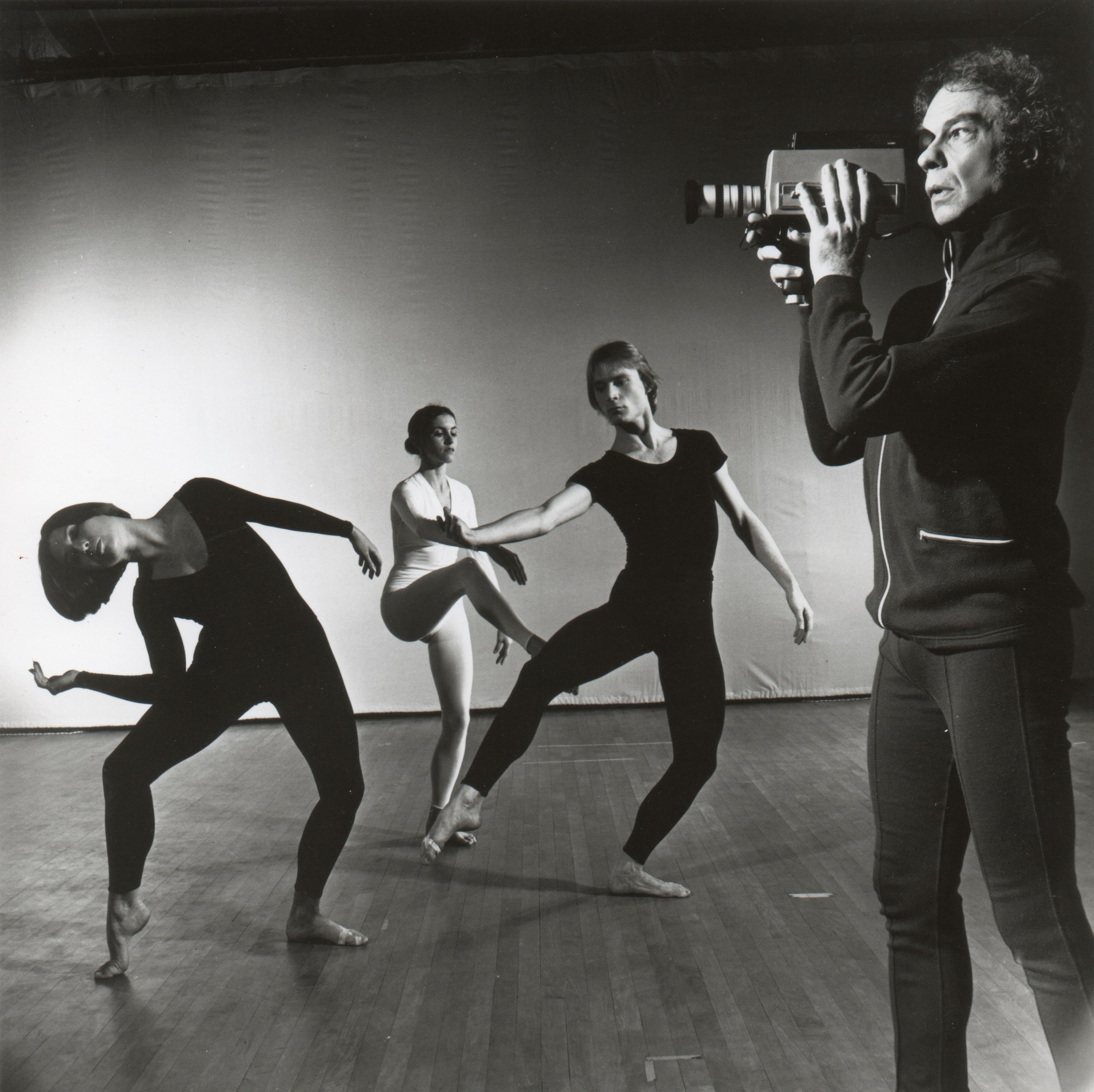Merce Cunningham Dance Company in TV Rerun. Photo by Jack Mitchell, 1972