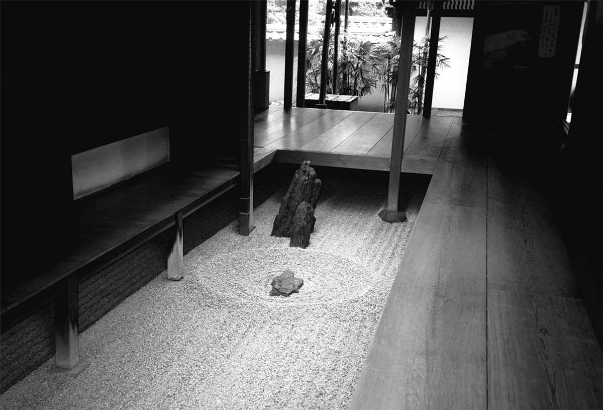 Retrospective: The journey of the artist to Asia