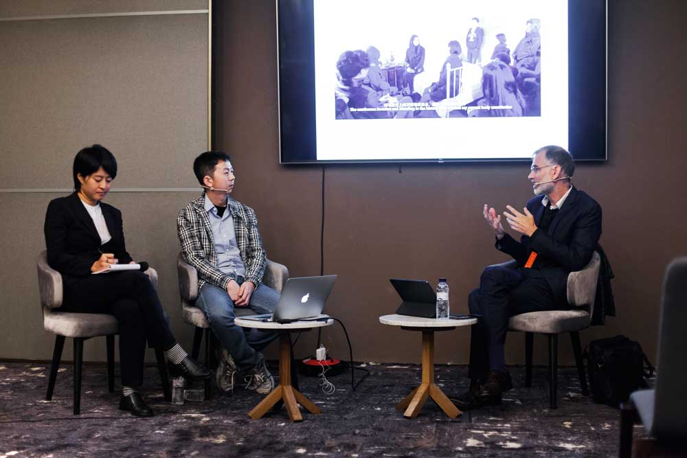 LOOP Talks 2019: ‘Double Talk’