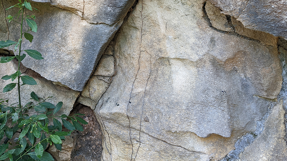 Eulàlia Rovira. ‘The Outline of An Arch’