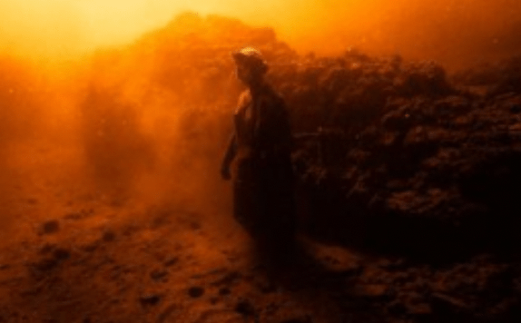 Klitsa Antoniou, Lisa Boostani, Anne Commet, Kalie Granier, Masha Pangilinan & Sergei Rostropovich. ‘Known Sea’